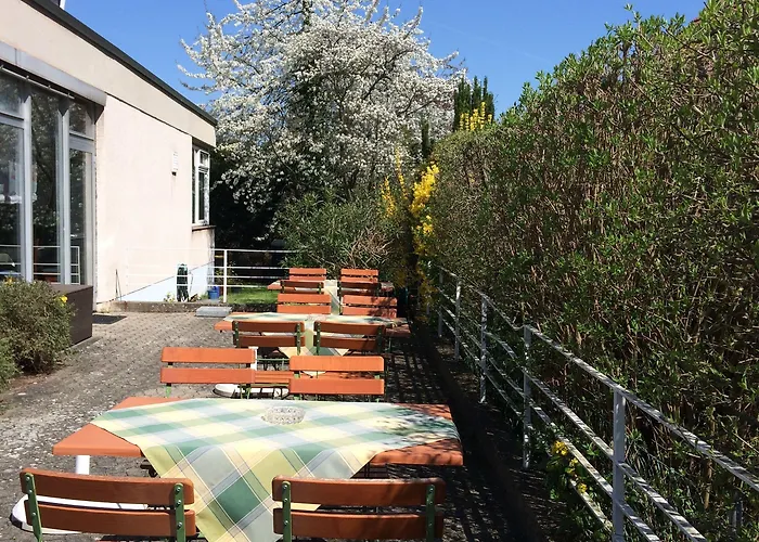 Hotel Auracher Hof 3*